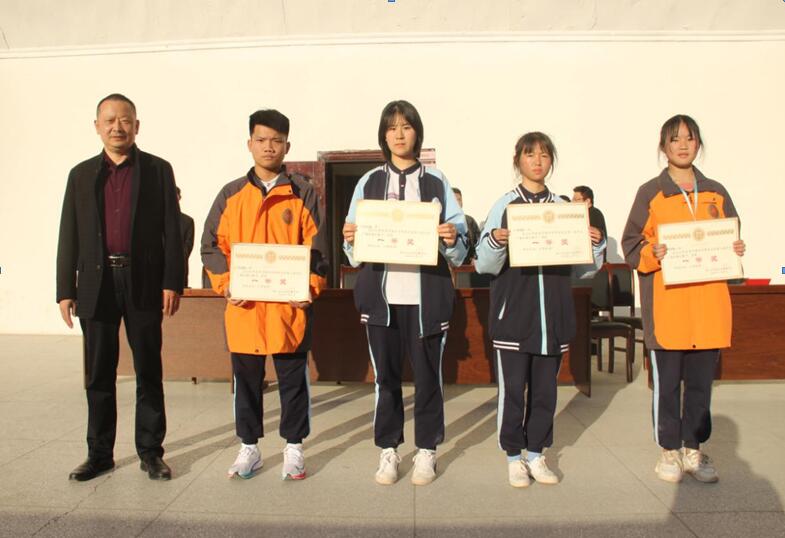 QQ截图20201118093614.jpg