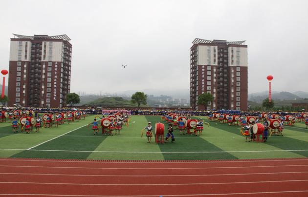 2.JPG